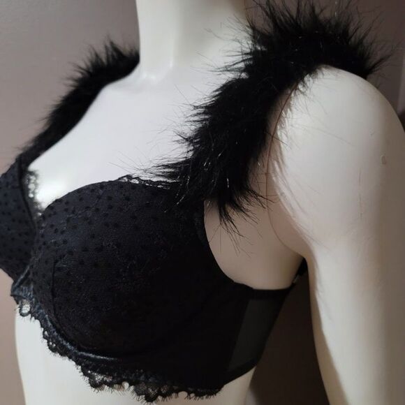 Victoria’s Secret Dream Angels Faux Fur Lined Demi Bra 32D - Picture 5 of 10